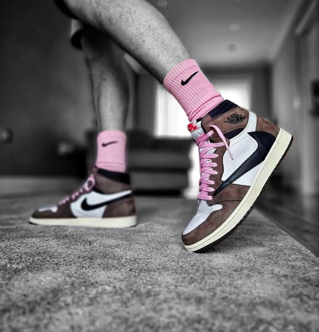 J1 Travis Scott x Mocha high