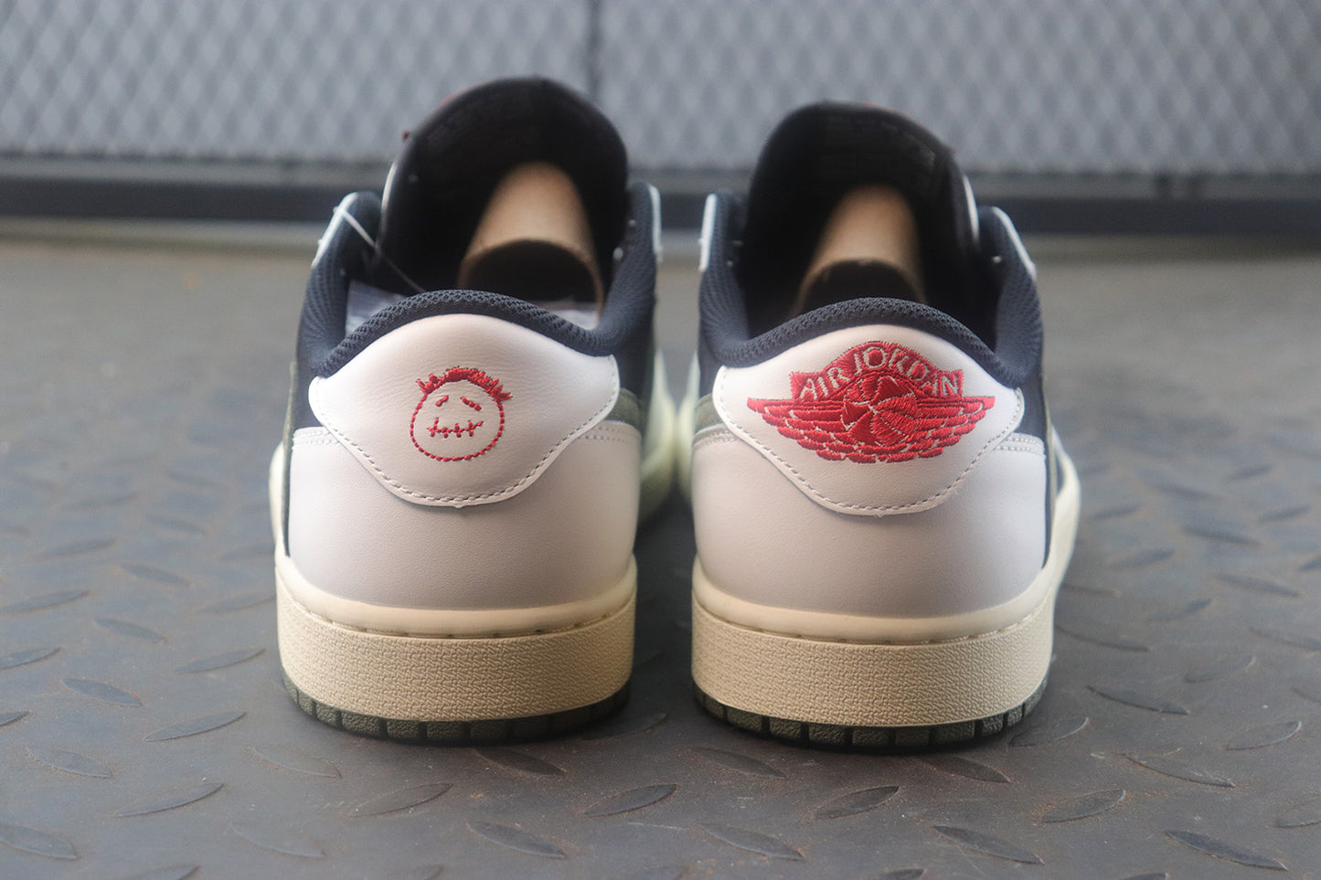 Travis Scott x Air Jordan 1 Low Olive