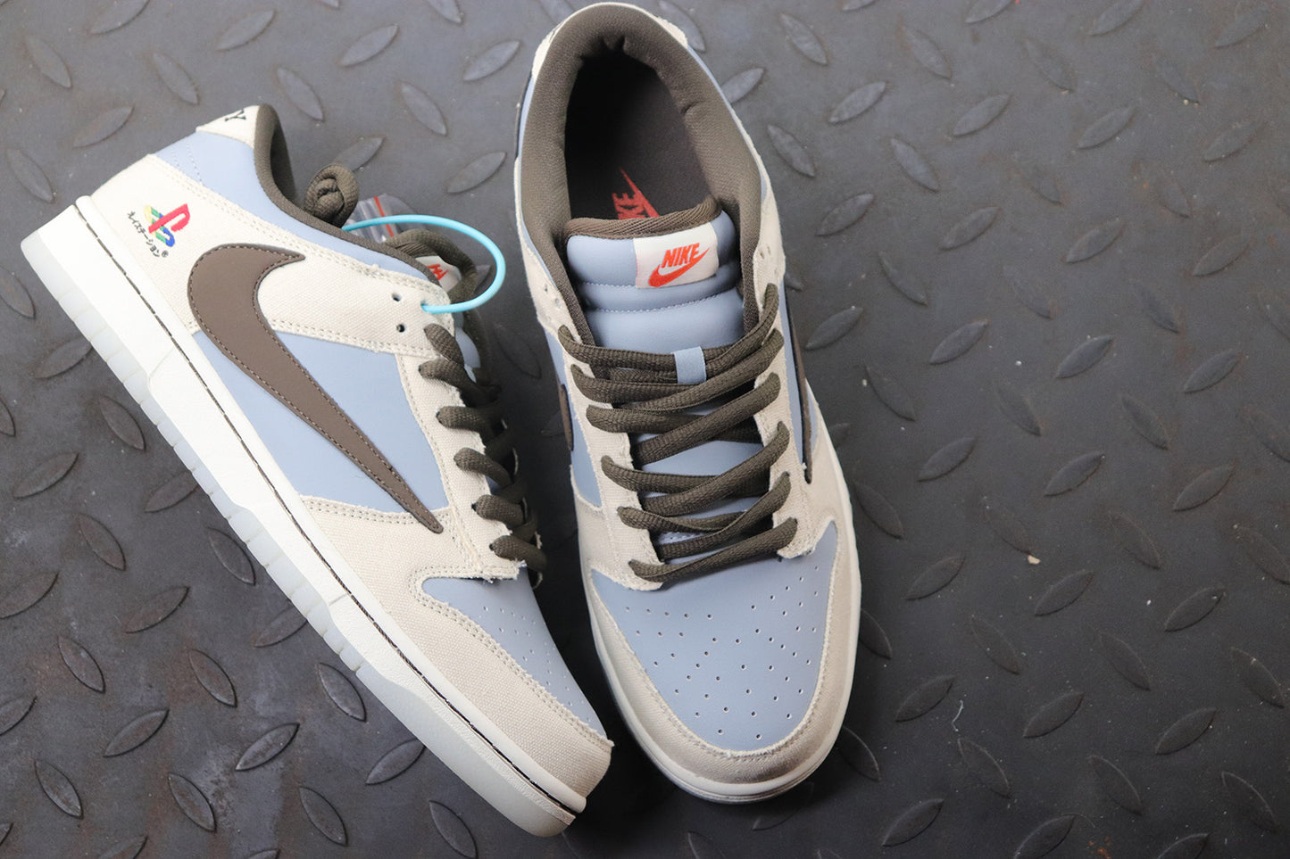 Travis Scott x PlayStation x sb Dunk G5