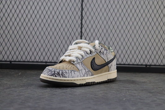 Nike SB Dunk Low x Travis Scott