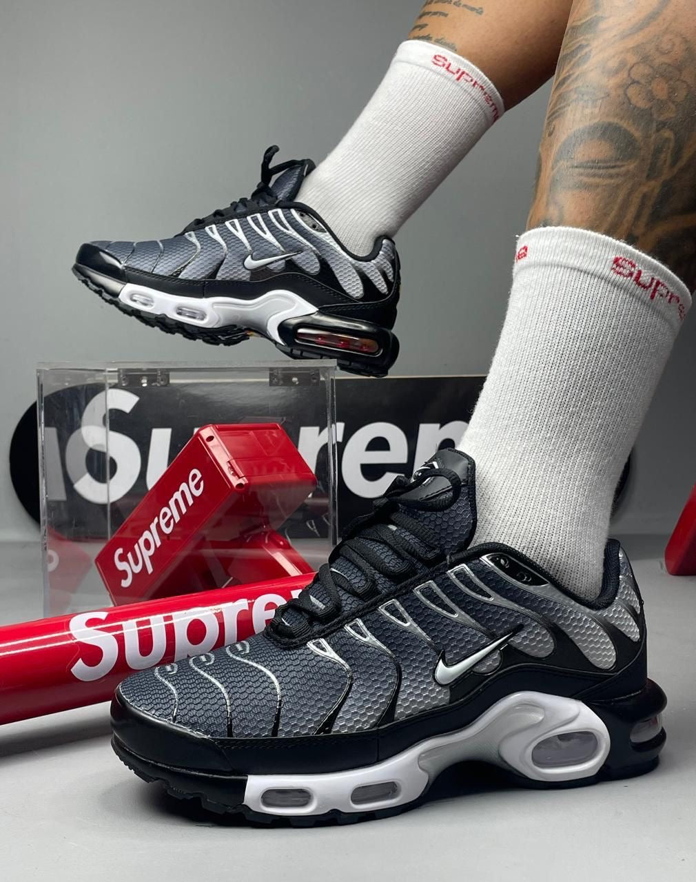 NIKE TN AIR