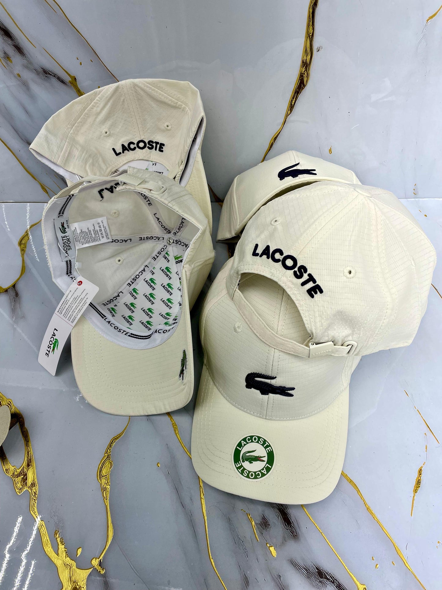 Gorras variadas
