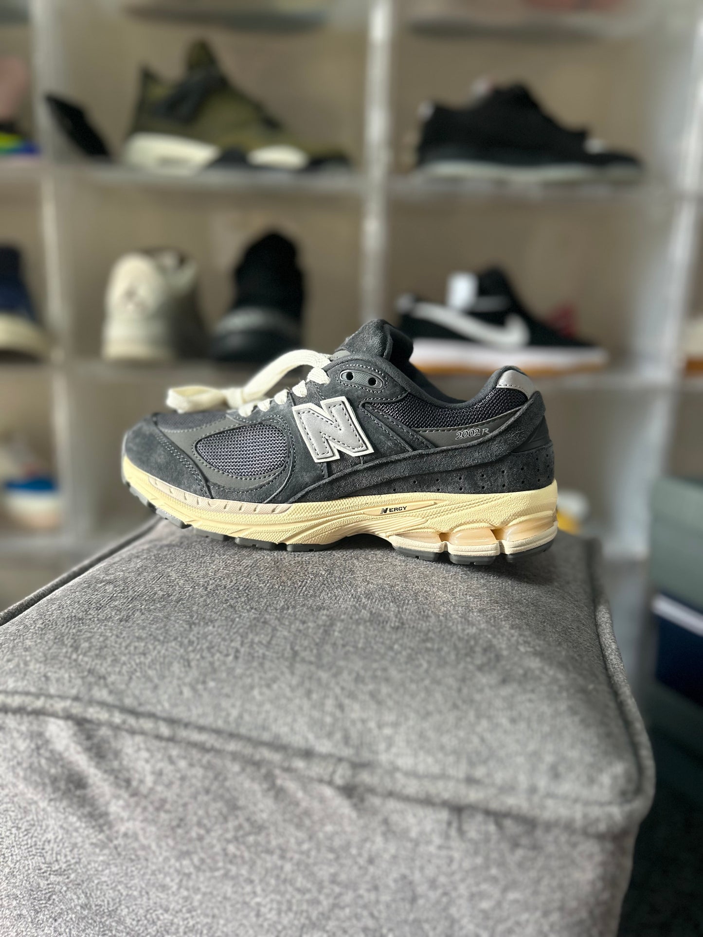 New Balance 2002R Black Dark Grey