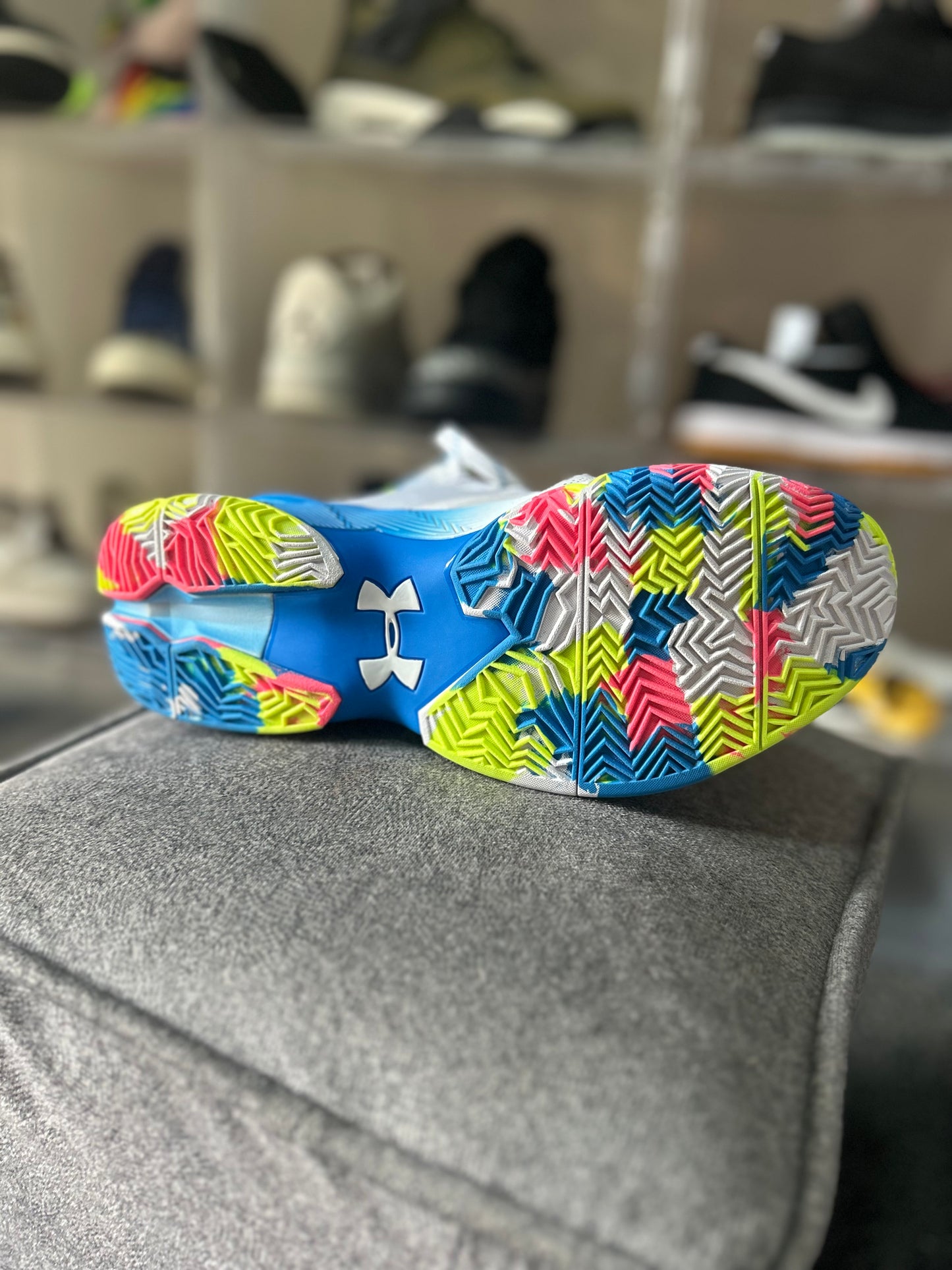 Under Armour Curry 2 Retro Splash Party