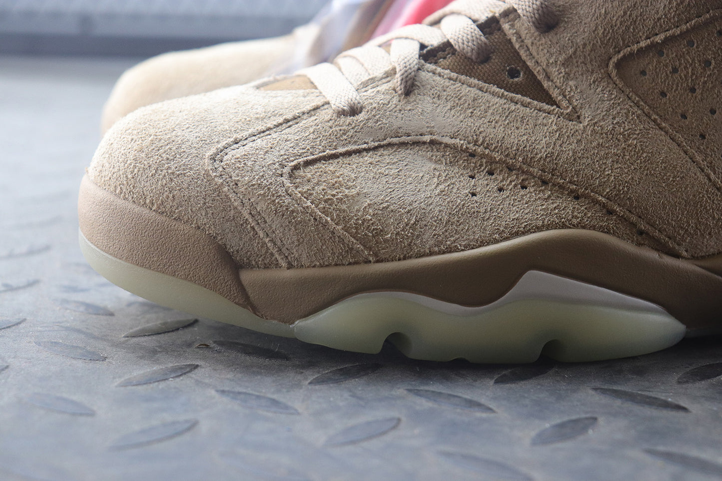 Travis Scott x Air Jordan 6