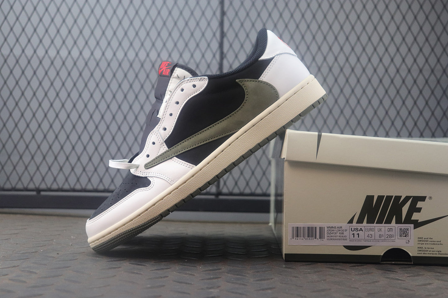 Travis Scott x Air Jordan 1 Low Olive